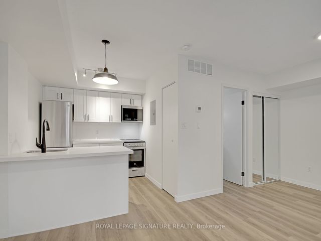 1217 - 21 Pirandello St
