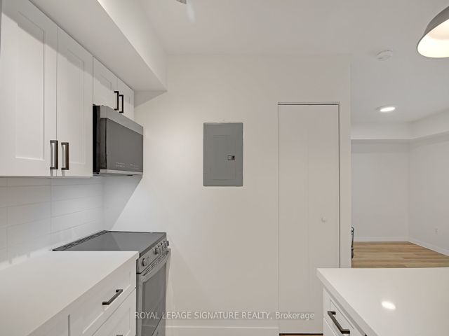 1217 - 21 Pirandello St