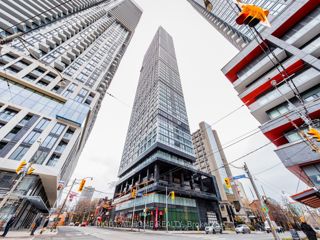 607 - 181 Dundas St E