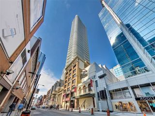 2904 - 197 Yonge St