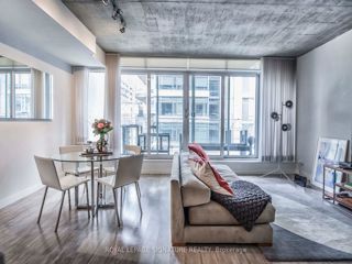 306 - 75 Portland St
