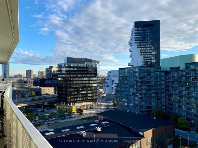 1102 - 60 Tannery Rd