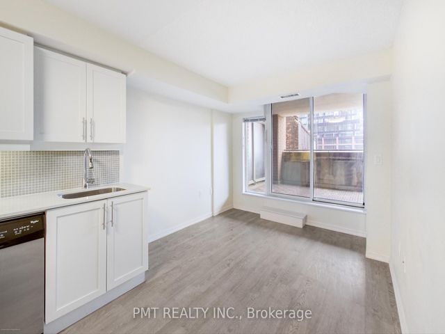 209 - 125 Western Battery Rd