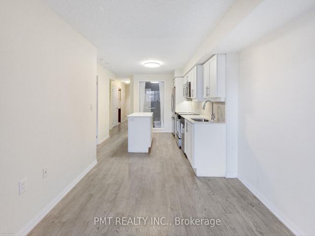209 - 125 Western Battery Rd