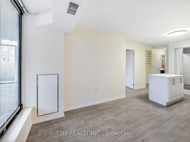 209 - 125 Western Battery Rd