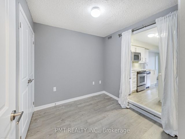 209 - 125 Western Battery Rd