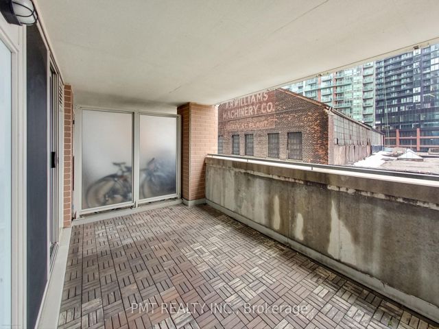 209 - 125 Western Battery Rd