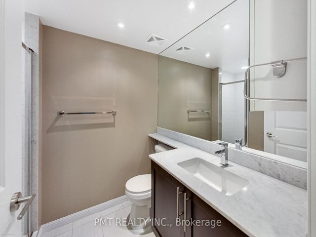 209 - 125 Western Battery Rd
