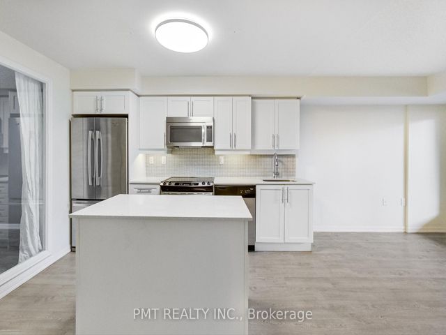 209 - 125 Western Battery Rd