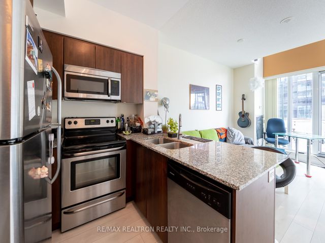 1012 - 150 East Liberty St