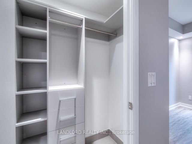 520 - 55 Front St E