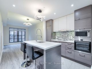 520 - 55 Front St E