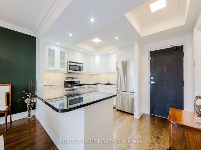 Ph 16 - 20 Glebe Rd W