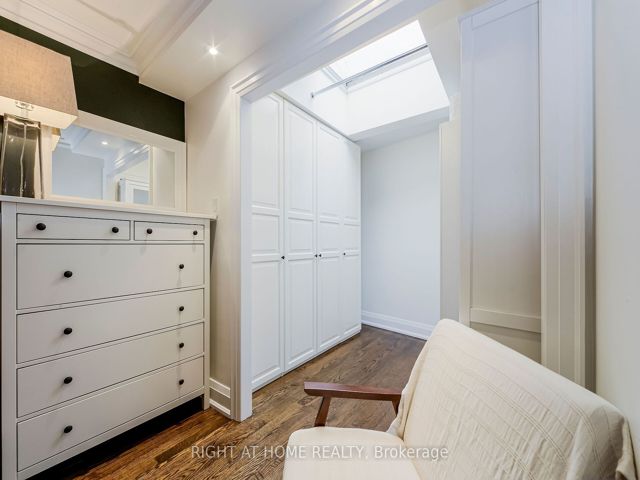 Ph 16 - 20 Glebe Rd W