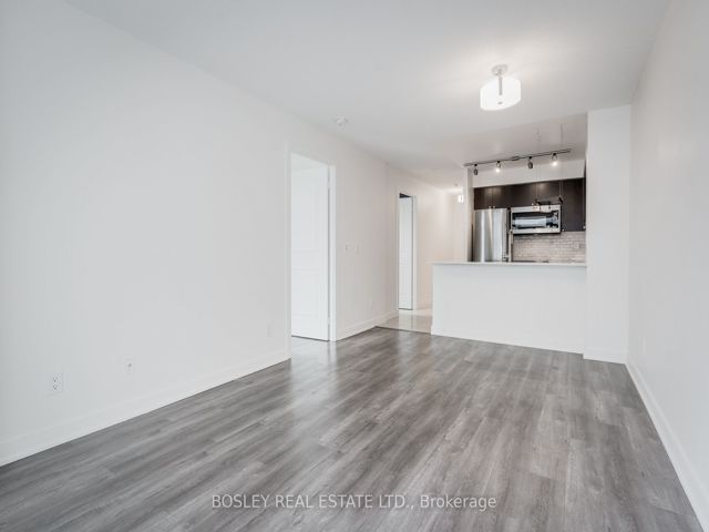511 - 50 Lynn Williams St