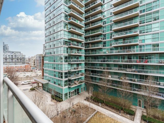 511 - 50 Lynn Williams St
