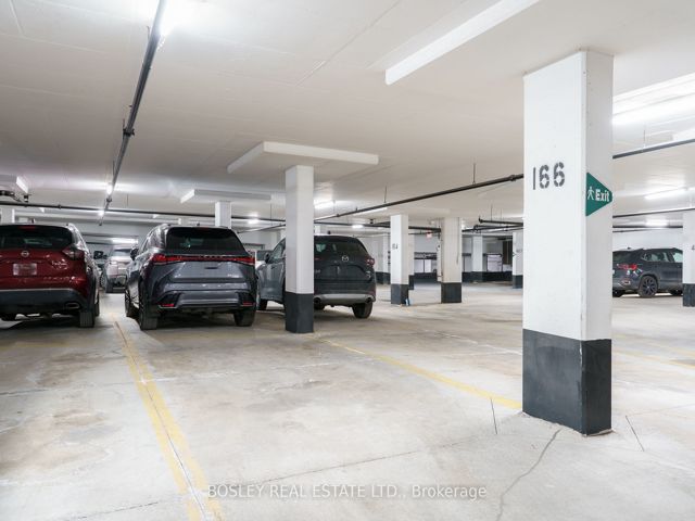 511 - 50 Lynn Williams St