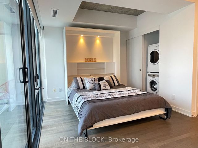 509 - 185 Roehampton Ave