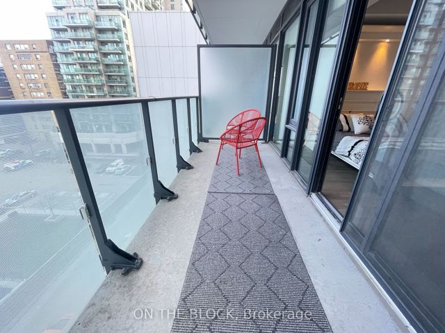 509 - 185 Roehampton Ave