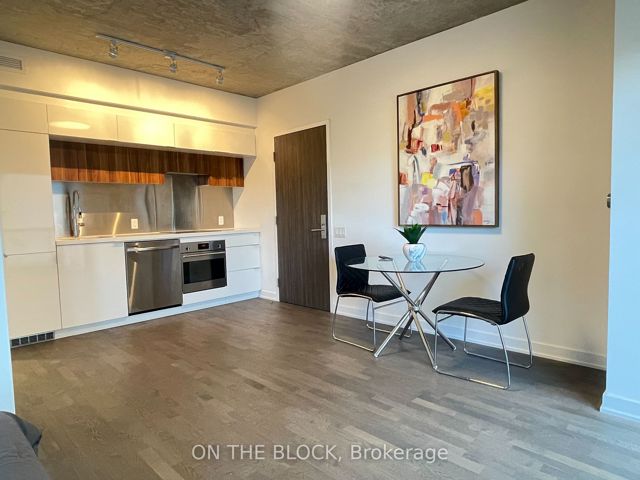 509 - 185 Roehampton Ave