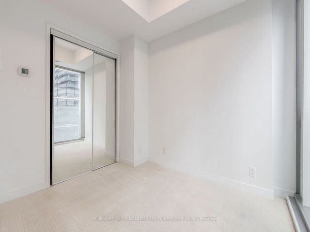 1109 - 14 York St