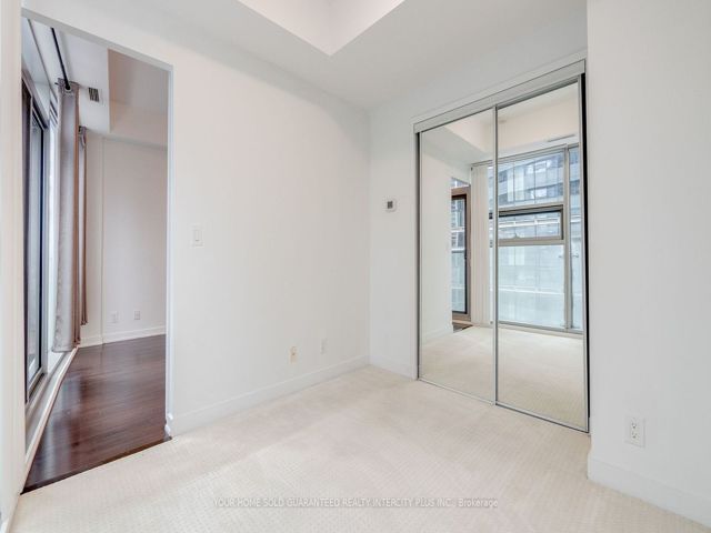 1109 - 14 York St