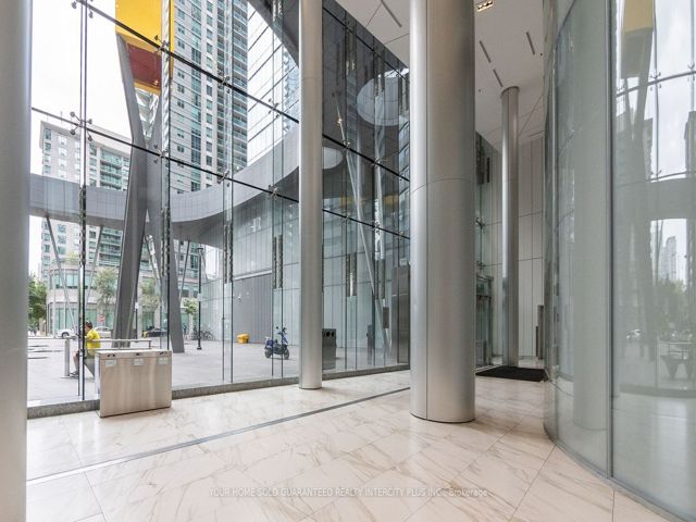 1109 - 14 York St