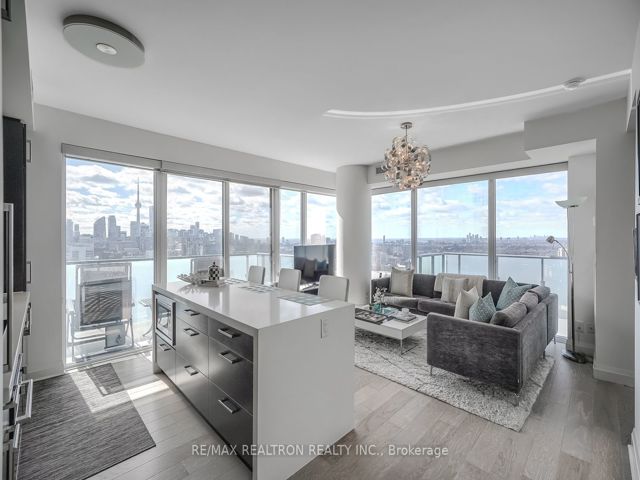 2704 - 65 St Mary St