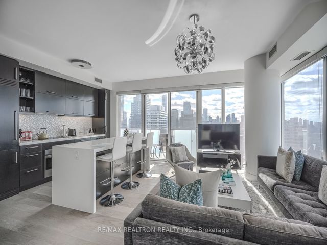 2704 - 65 St Mary St