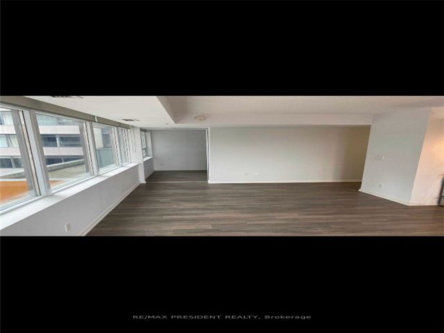 319 - 20 Joe Shuster Way