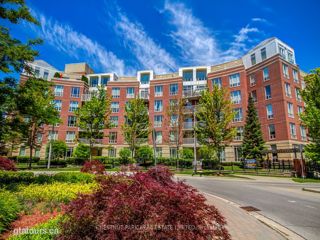 413 - 451 Rosewell Ave