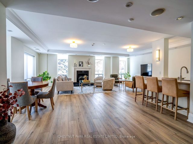 413 - 451 Rosewell Ave