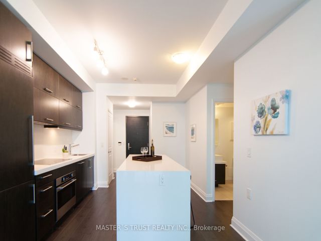 401 - 65 St Mary St