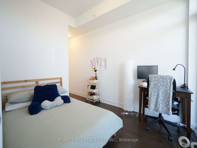 2401 - 181 Bedford Rd