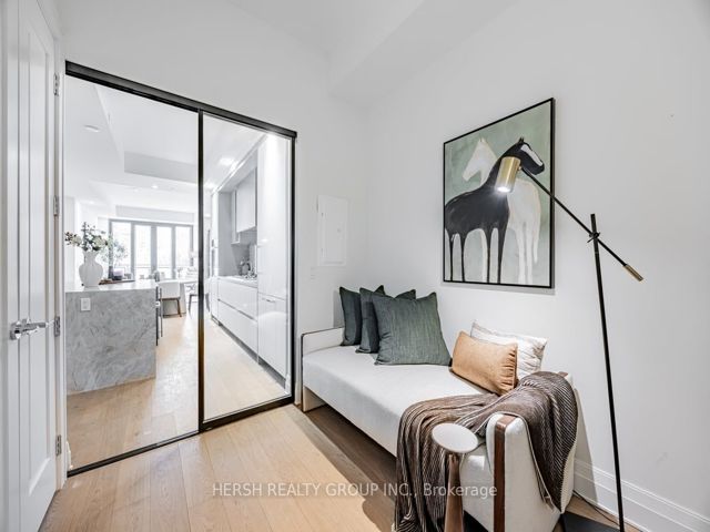209 - 2 Forest Hill Rd