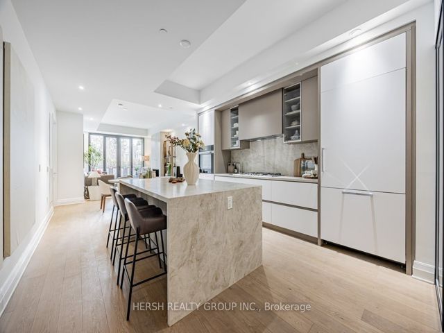 209 - 2 Forest Hill Rd