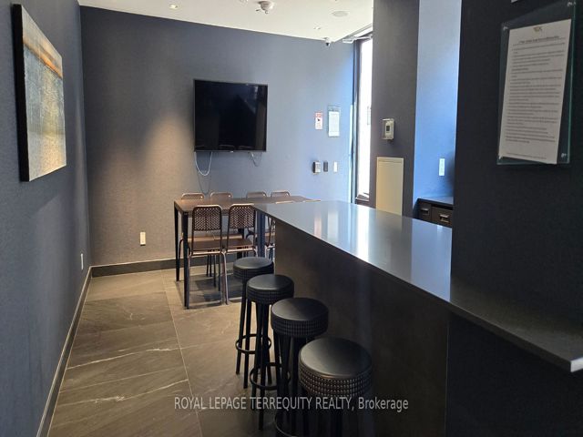 2303 - 28 Wellesley St E