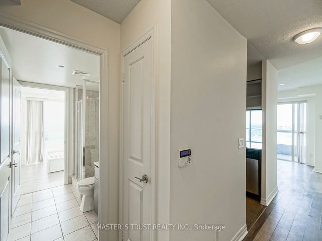 3010 - 275 Yorkland Rd