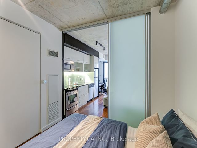 430 - 47 Lower River St