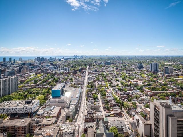3711 - 488 University Ave