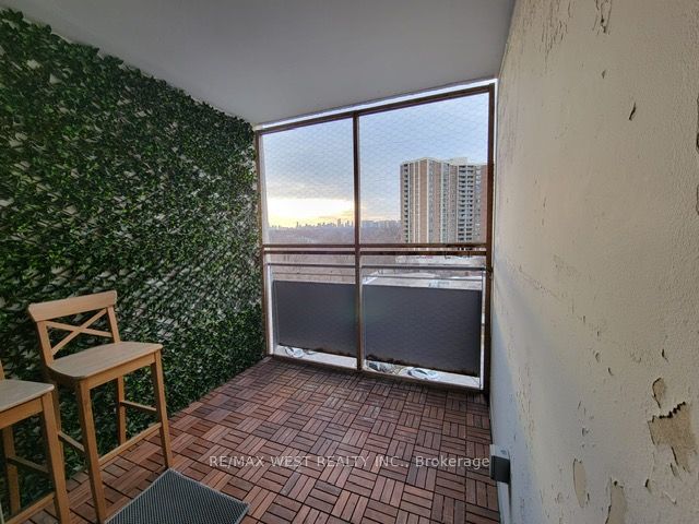 812 - 60 Pavane Linkway