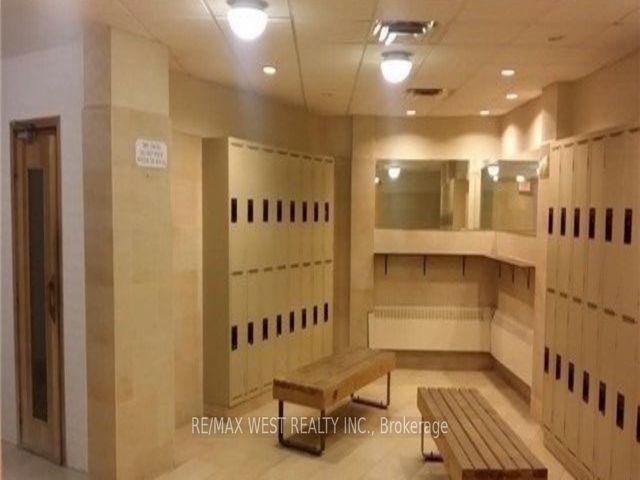 812 - 60 Pavane Linkway