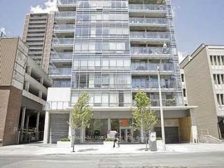 606 - 22 Wellesley St E