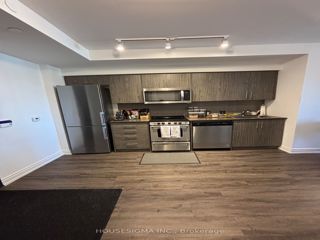 202 - 1700 Avenue Rd