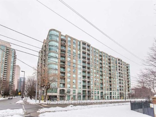 401 - 8 Pemberton Ave