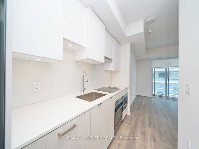 3216 - 195 Redpath Ave