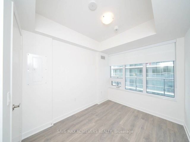 3216 - 195 Redpath Ave