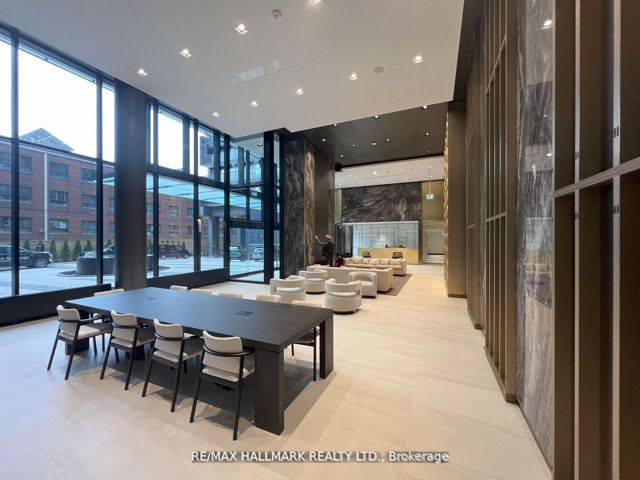 1003 - 127 Broadway Ave W
