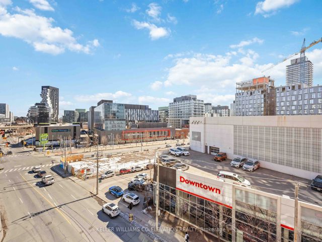 515 - 28 Eastern Ave