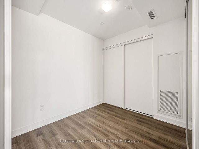 515 - 28 Eastern Ave